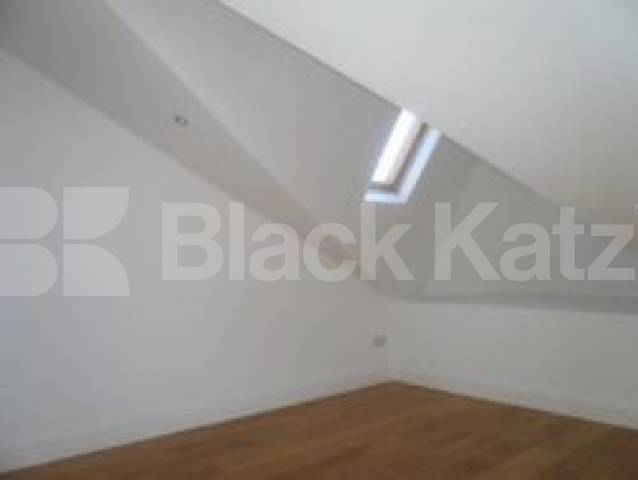 			3 Bedroom, 1 bath, 1 reception Flat			 Elder Avenue, CROUCH END N8